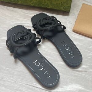 Gucci Women's Black Logo Slide Sandals